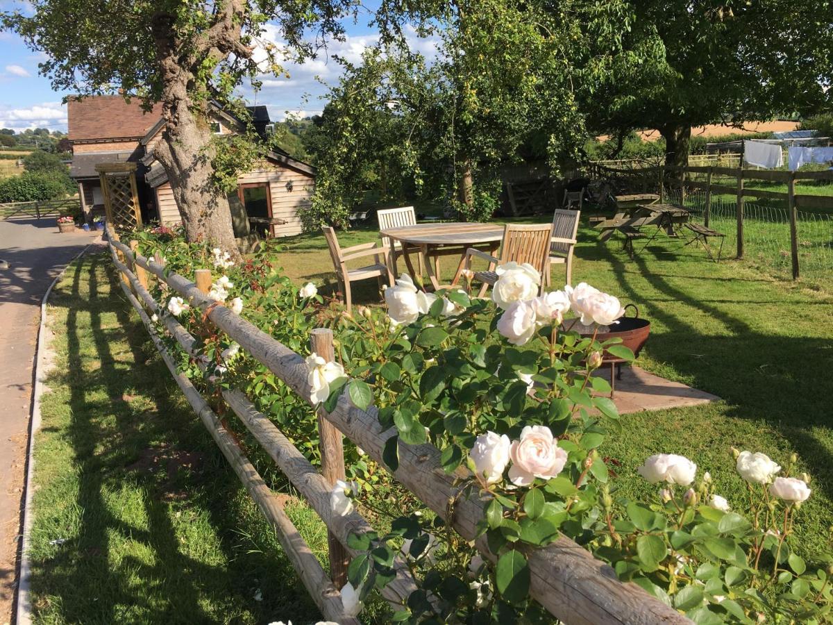 Grove Farm B&B Leominster Exterior foto